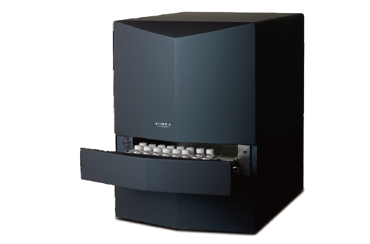 Hidex 300 SL 自動 TDCR 液態閃爍計數器量測飲用水中的氚 (H-3)